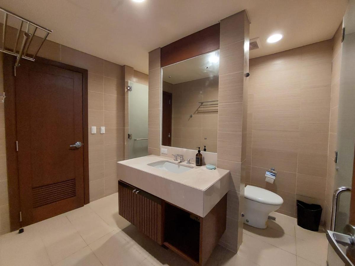 3 Bedroom / 2Ba - Anvaya Cove Courtyard Unit Morong  Exterior photo